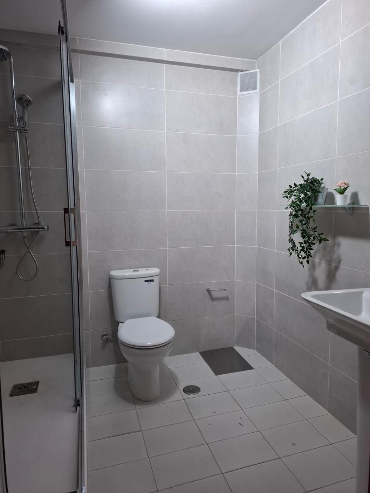 Peregrina Pension 5 Педрусо Экстерьер фото